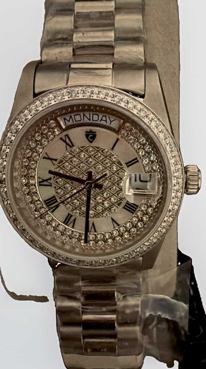 Croton Automatic Day – Date Diamond Style Watch New Old Stock Model 1373HR8CZ