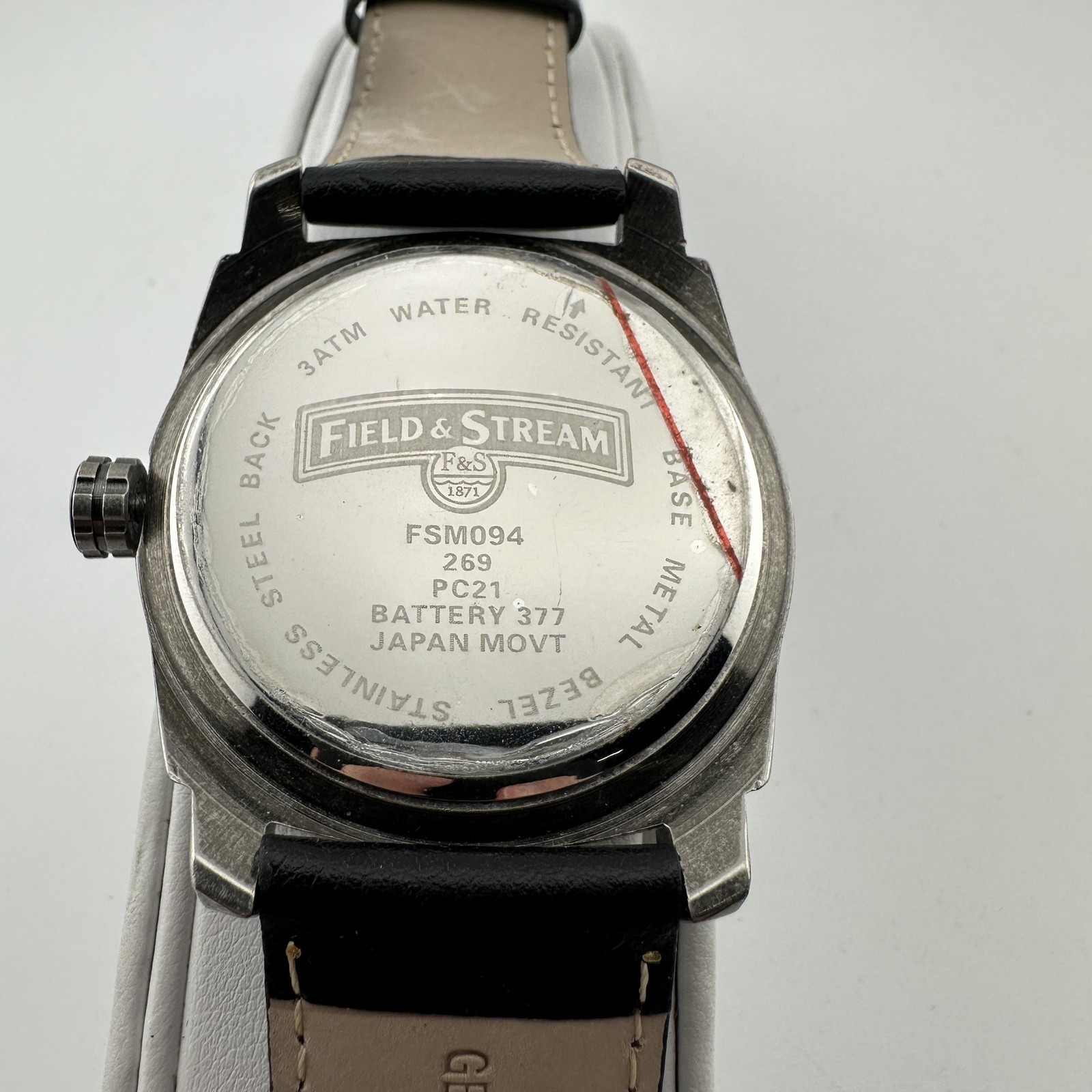 Field & Stream Mens Watch 45mm Multicolor Fish Dial Silver Case Black Leather