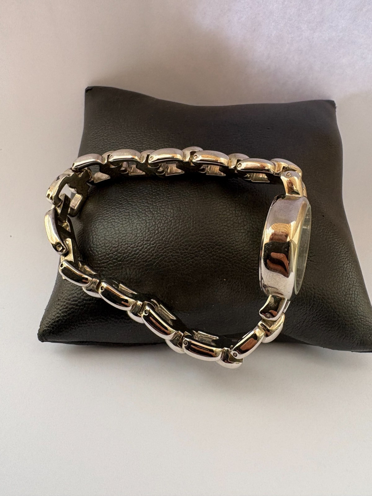Mickey & Minnie Mouse Vintage Quartz Heart Shape Bracelet Watch Limited Edition