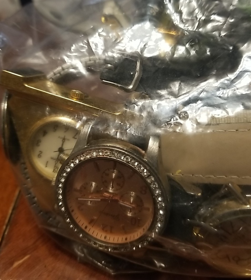 Untested Watch Lot, Various types Womens & Mens. Some Visibly Broken, Some Good