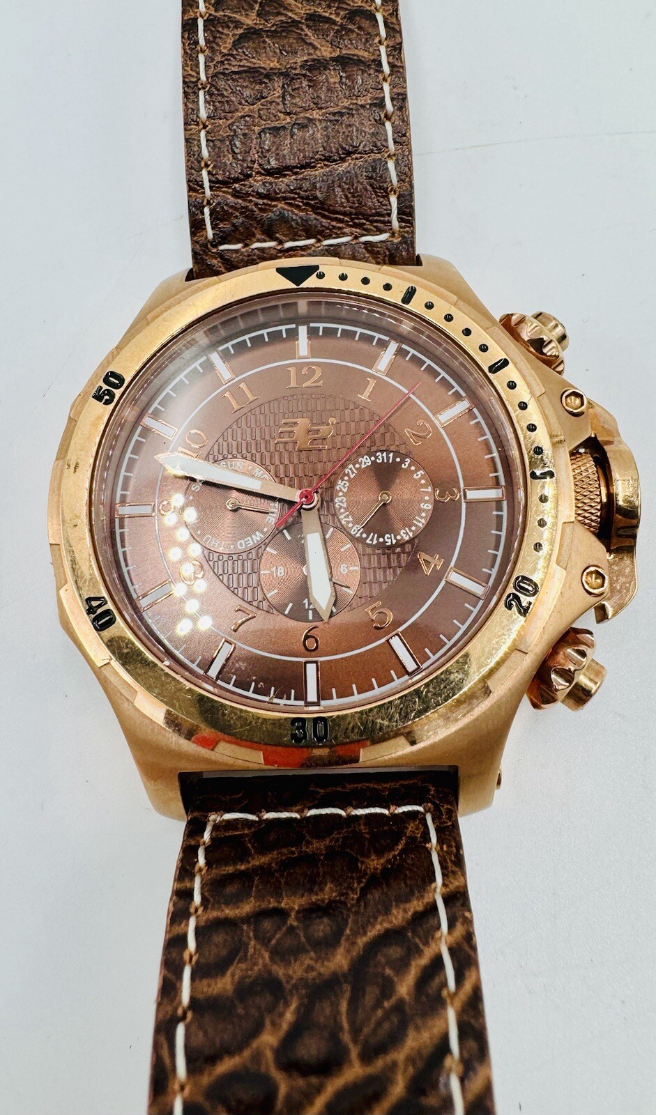 32-Degress Woman’s watch Altitude Chronograph, Swiss Quartz, Leather strap.