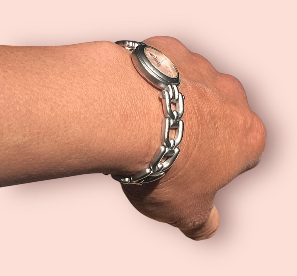 Vtg Guess Women Working Watch Pink Brushed Silver Chain Fold Over Clasp 6.75″
