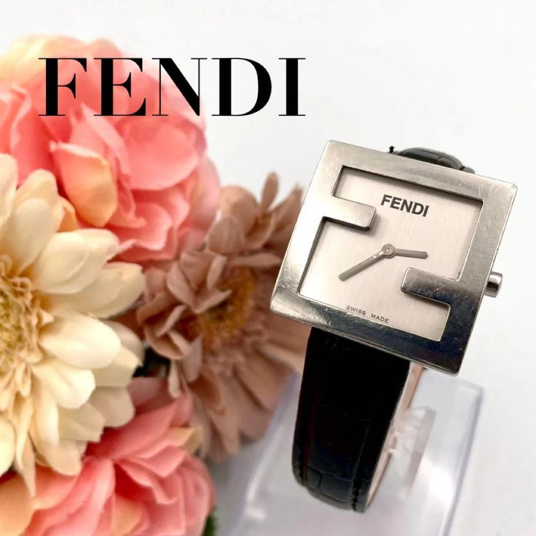 FENDI 4000L Ladies Quartz Square Gold Tone Silver Dial 31mm Watch