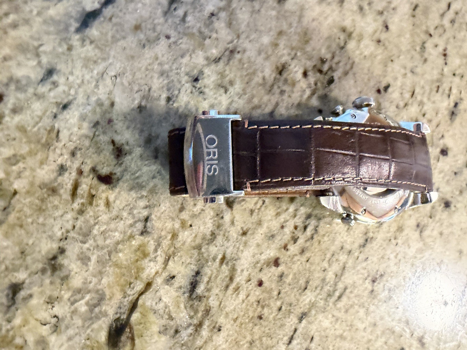 Oris Worldtimer Automatic Silver/Gray Dial Leather/42 mm Comes with Two Straps
