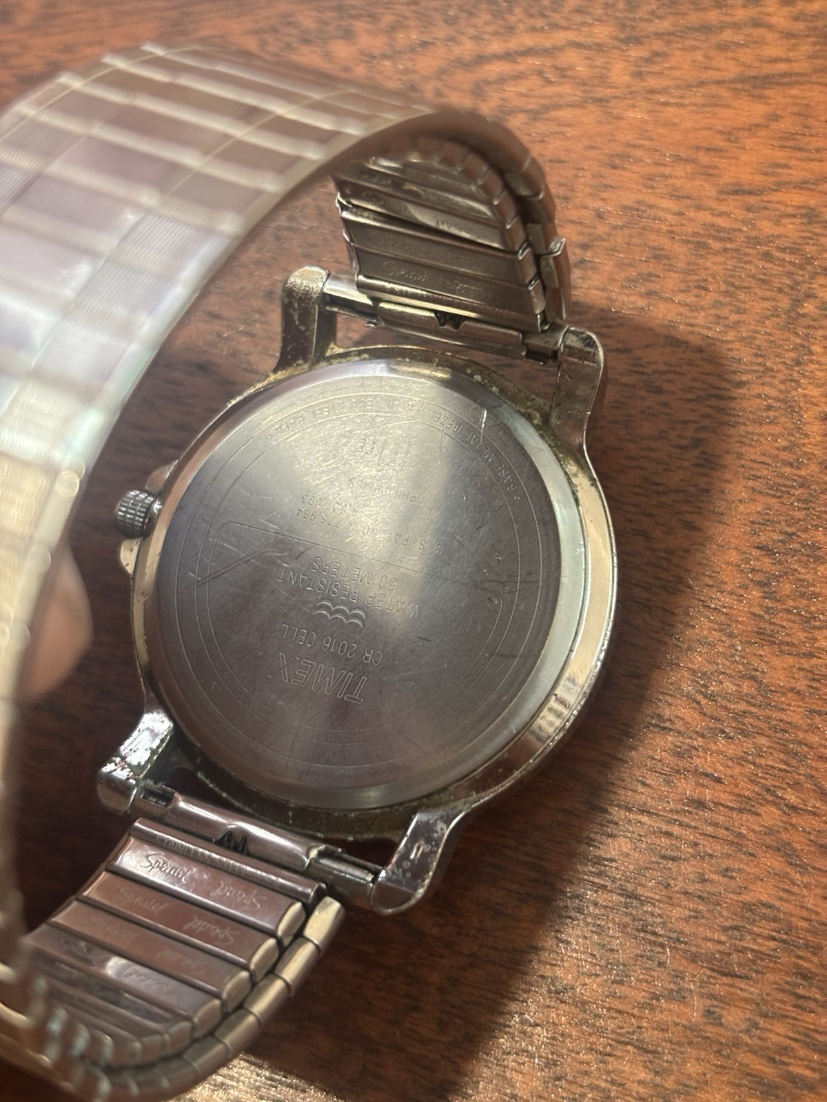 Timex Expedition Quartz 38mm White Dial Steel Bracelet INDIGLO Date 50m