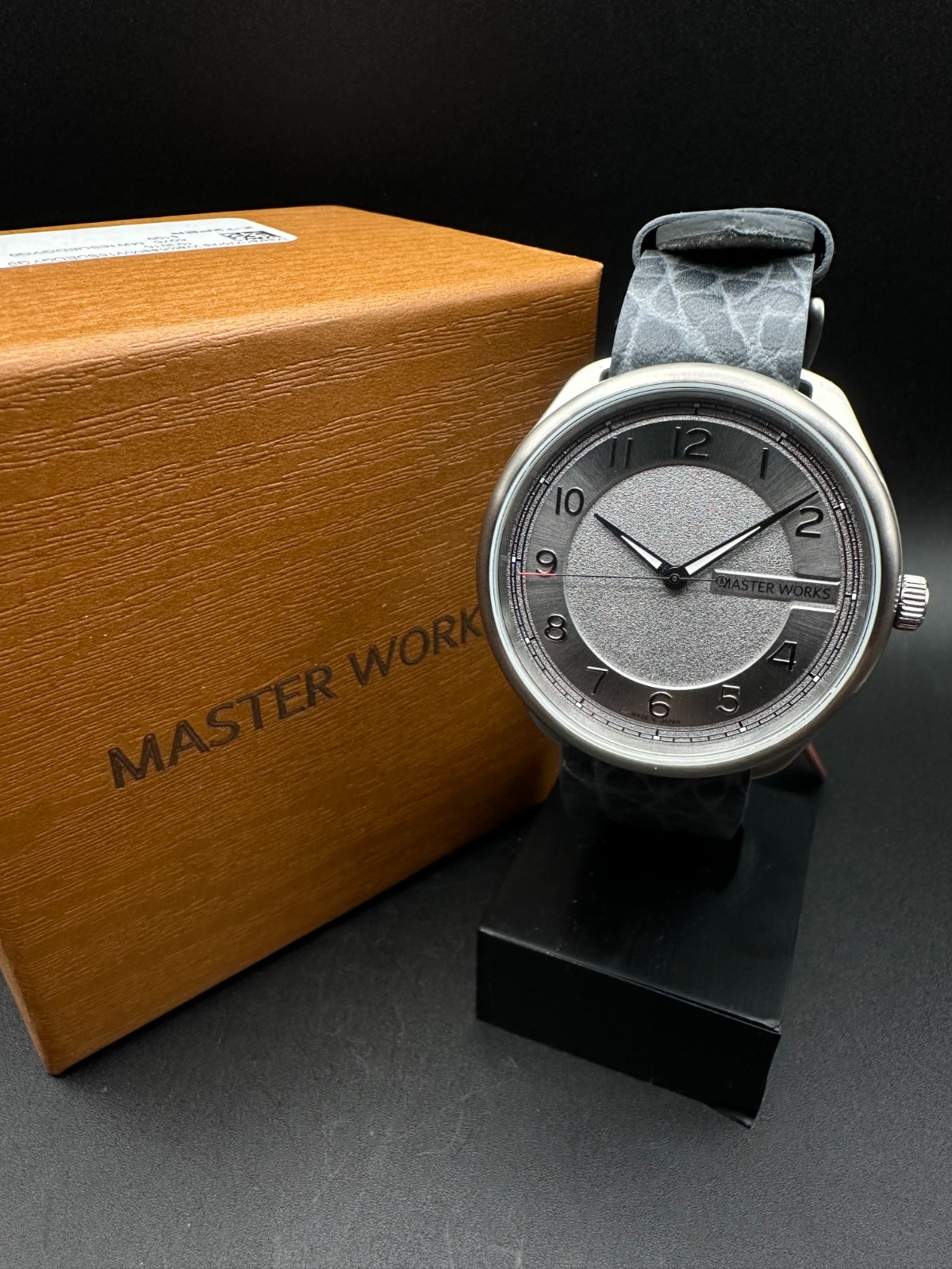 Master Works Classic 43mm Japan Made Quartz Men’s Watch MW16SUEDGYG0