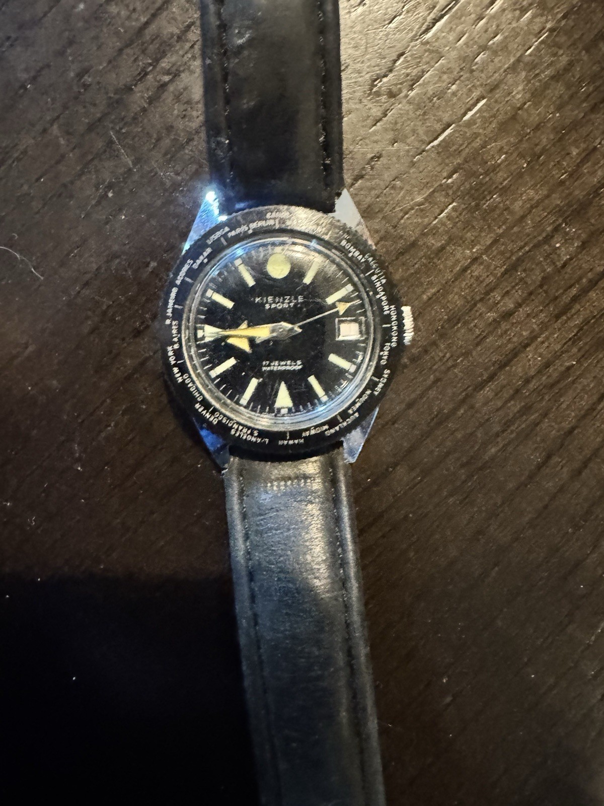 Kienzle Sport Men’s Mechanical Manual Wind 17J Black Dial Date Leather