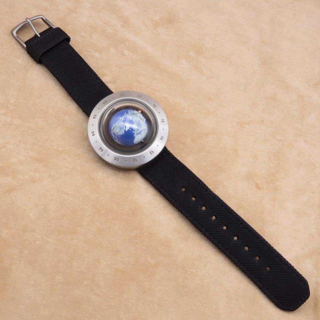 SEIKO Think the Earth WN-1 Titanium QZ Vintage 2004 Battery Changed 6 Month Warr