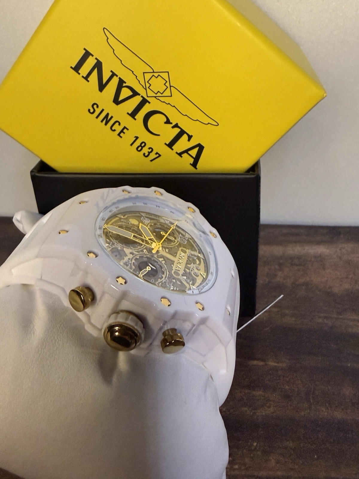 Invicta Racing Vaulthan Men’s Watch – 44mm. White