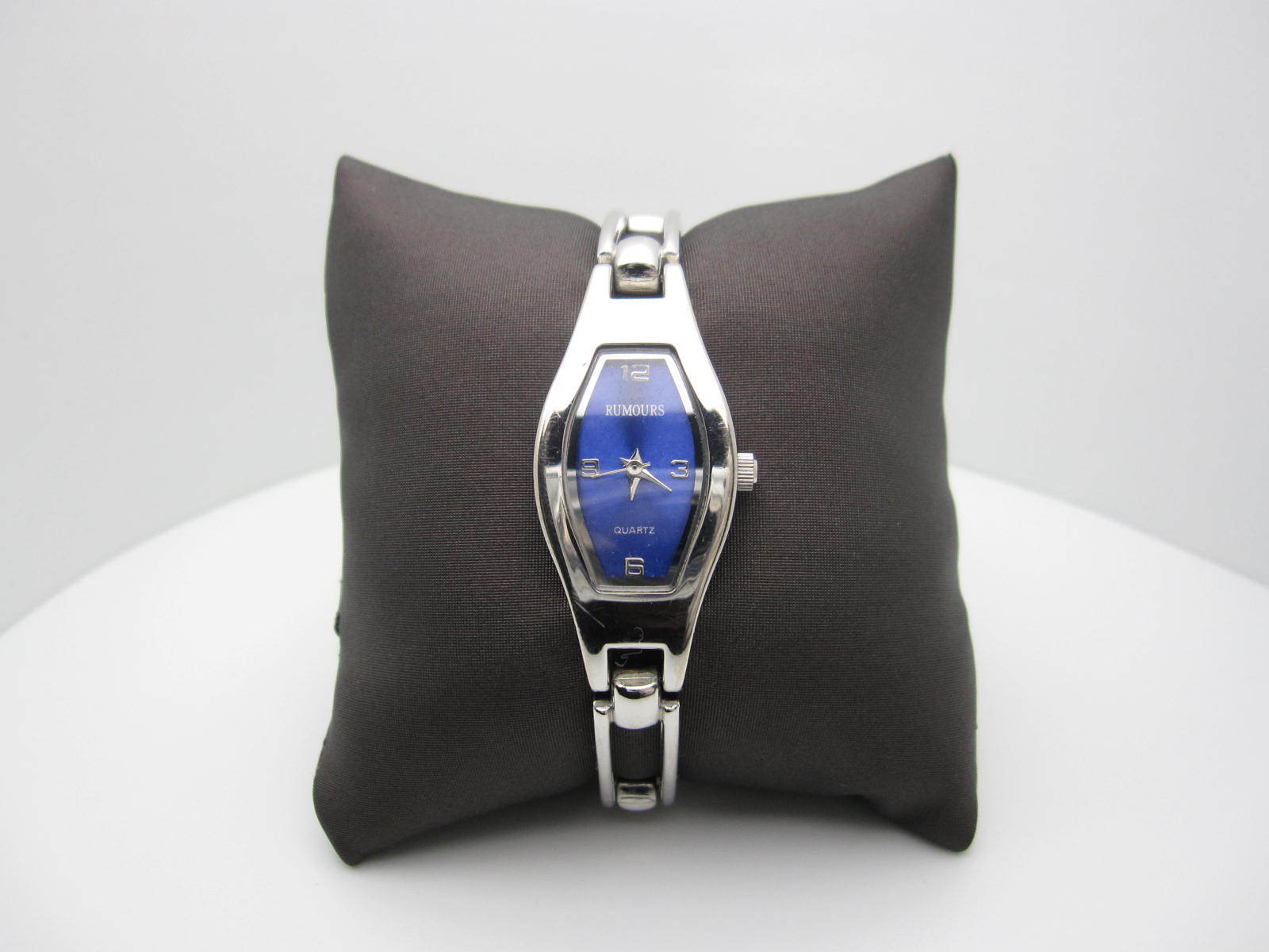 Women’s Rumours Quartz Water Resistant Analog Dial Formal Watch (A985)