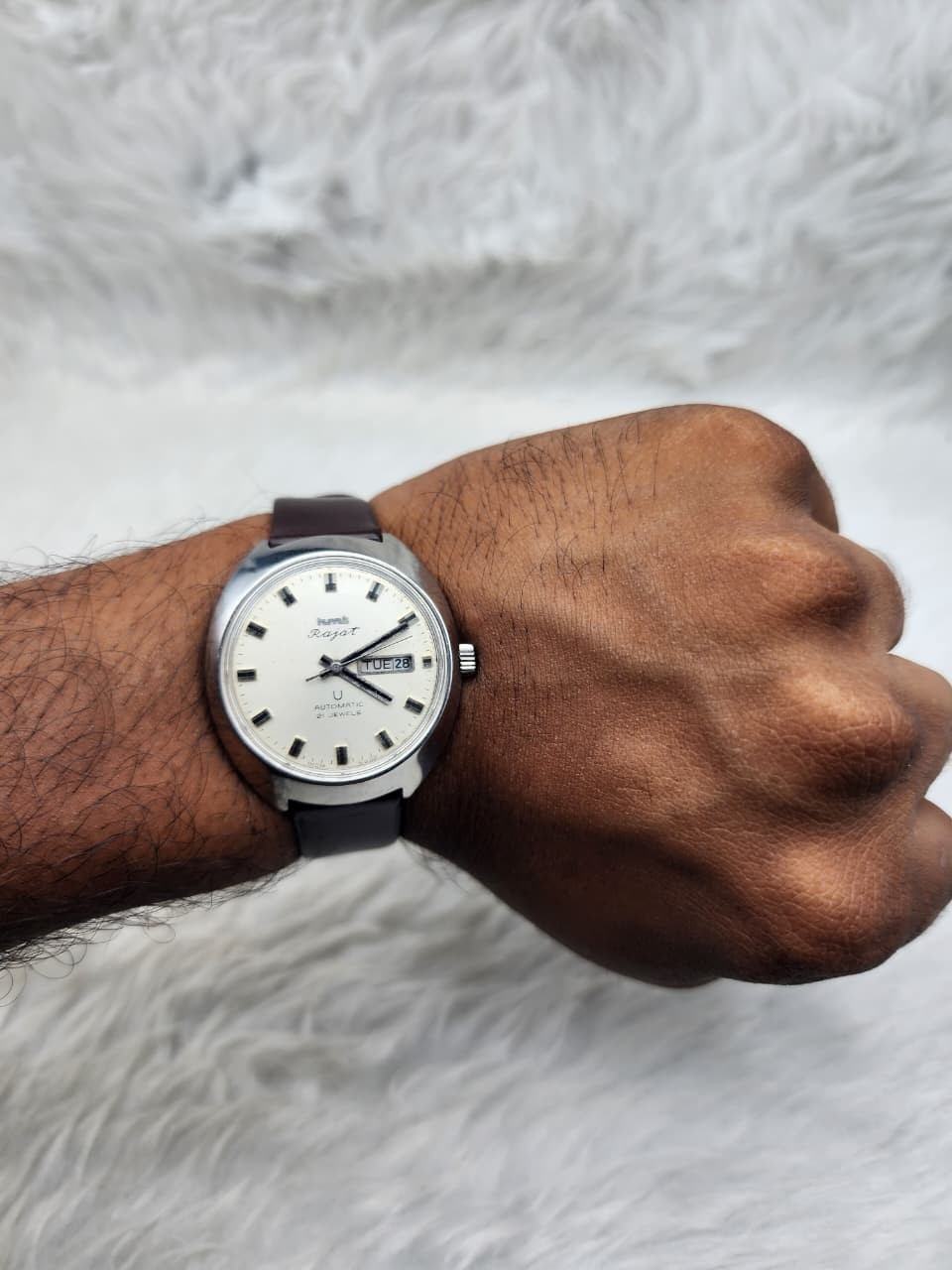 Vintage HMT Rajat Automatic 21 Jewels Day Date Men’s Watch India Cushion Case
