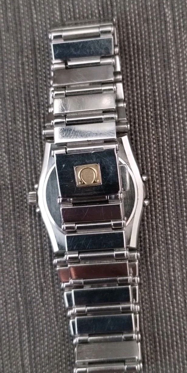Vintage OMEGA Constellation 23mm Quartz Watch Runs & Keeps Time New Battery NICE