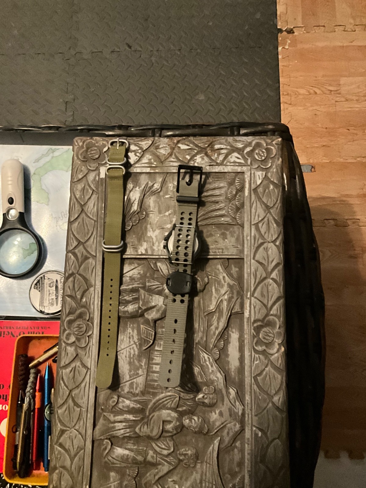 Custom Everglades Survival Watch -Luminox original vintage w/ 2 bands & Compass