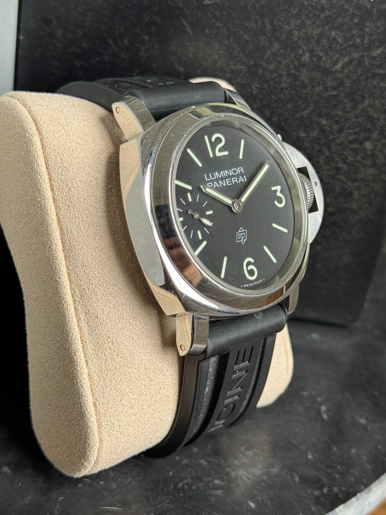 Paneri Luminor Logo PAM01084 2024 Black Dial