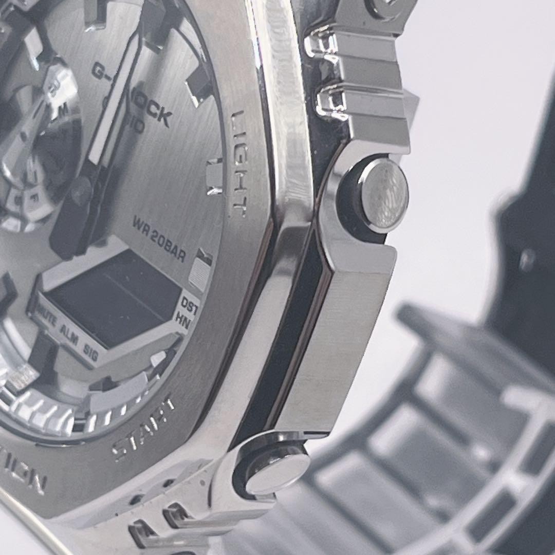 beautiful CASIO G SHOCK GM 2100 1AJF Metal with box operational