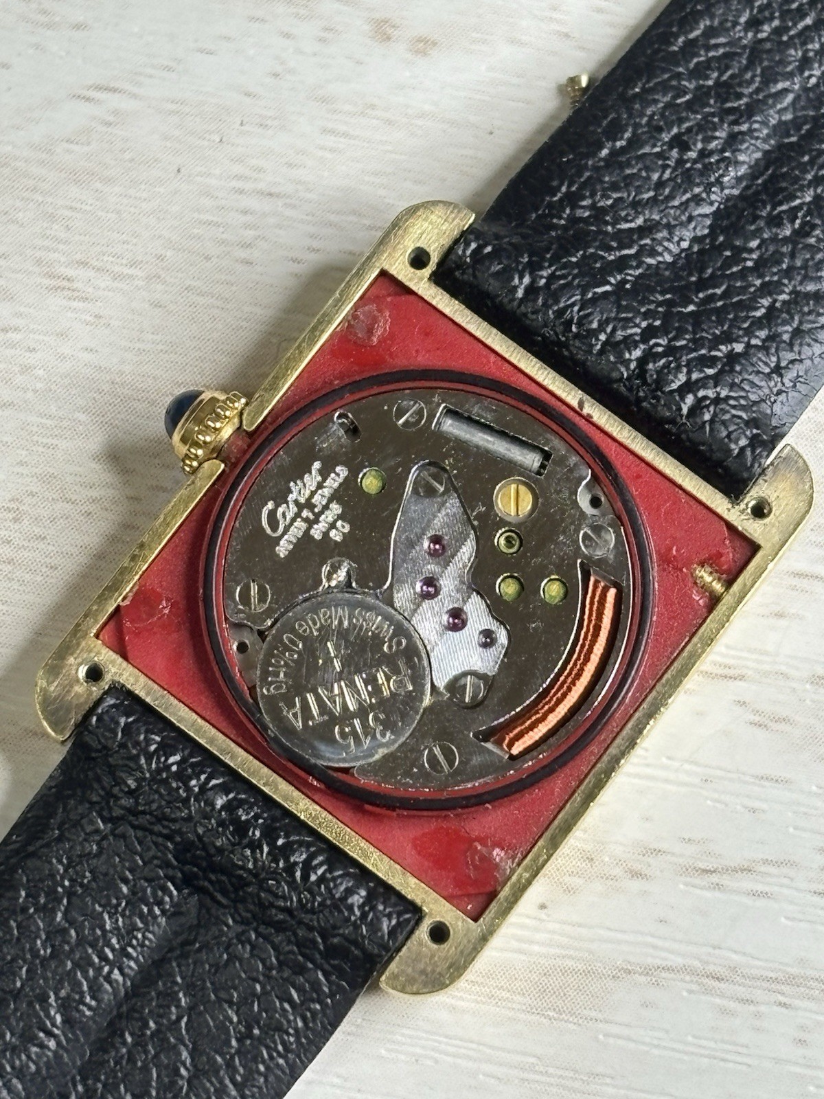 Vintage Must De Cartier Tank Quartz 23.5×30.5mm | Black/Gold Roman Dial Working!