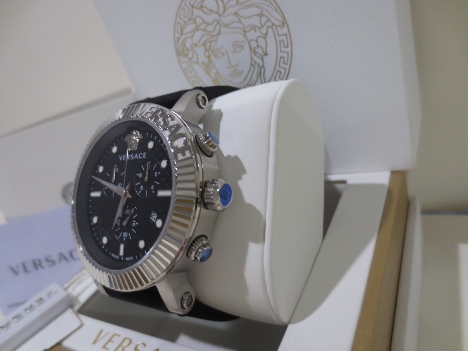 Versace Men’s VESQ00222 V-Chrono Chronograph Date Swiss Made Leather Watch