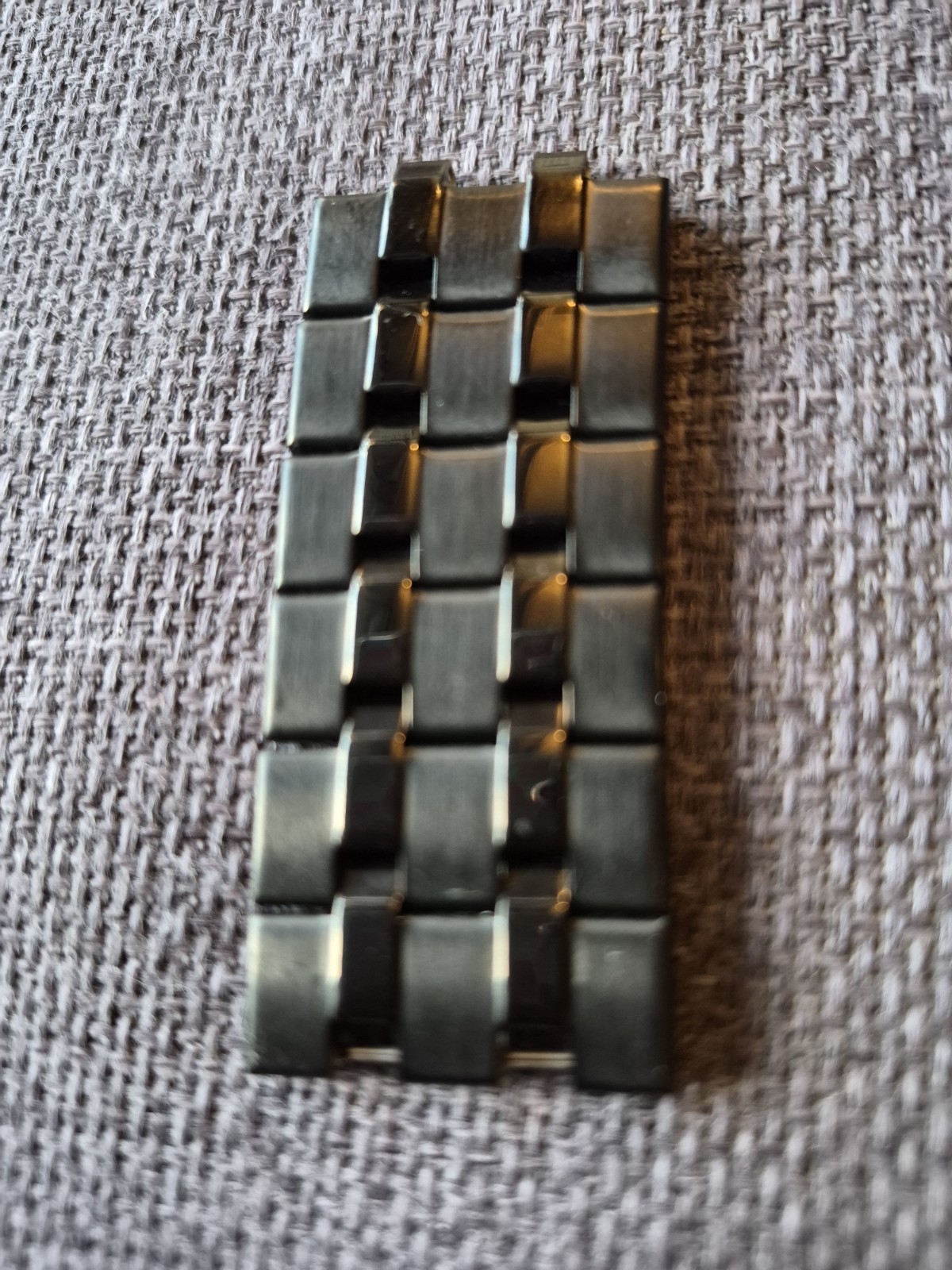 Mens NAVIFORCE monster black/ gold military watch