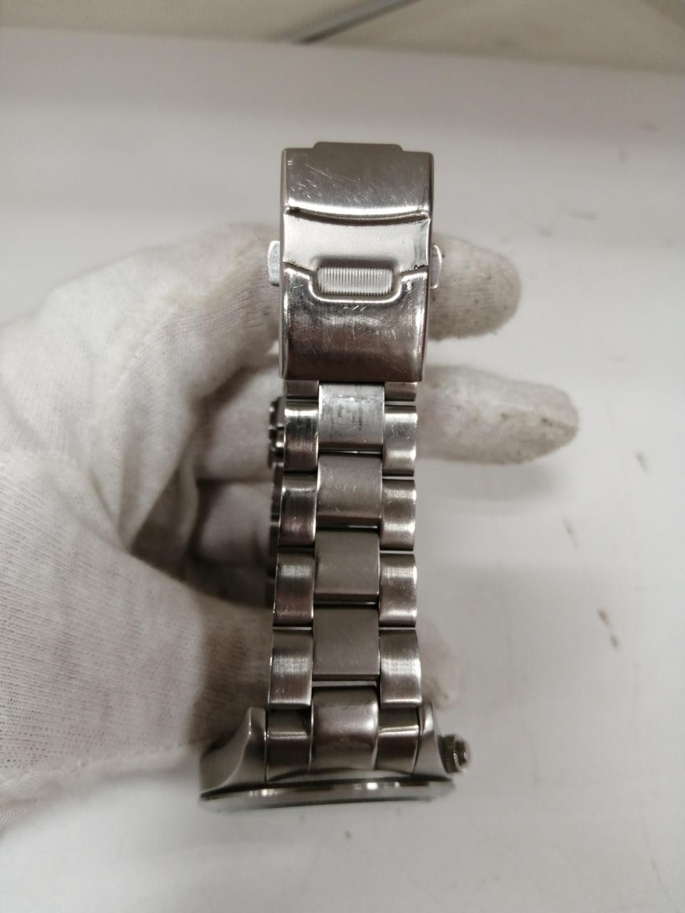 AVIREX AX002M watch
