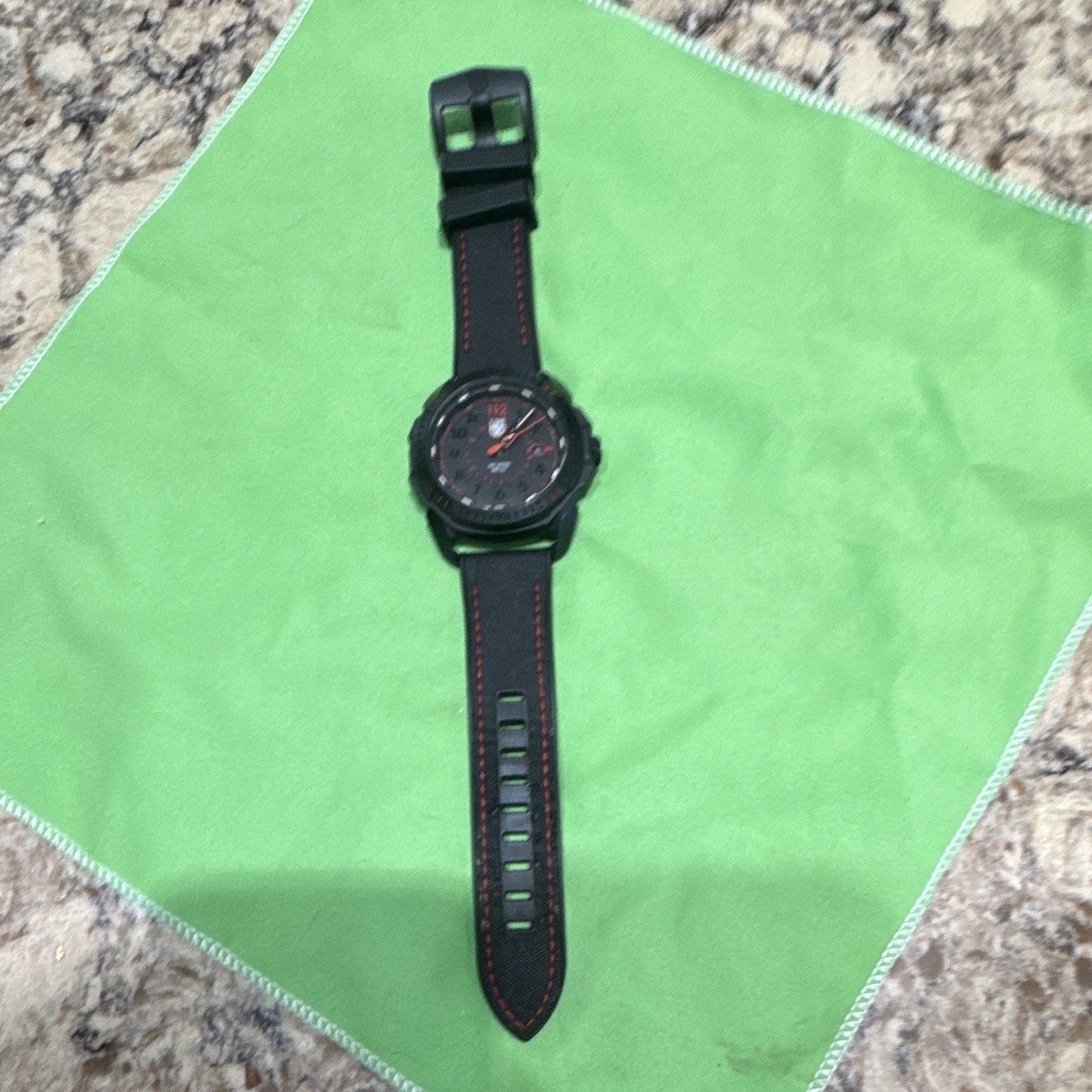 Luminox ICE SAR with carbonox case. Excellent condition.