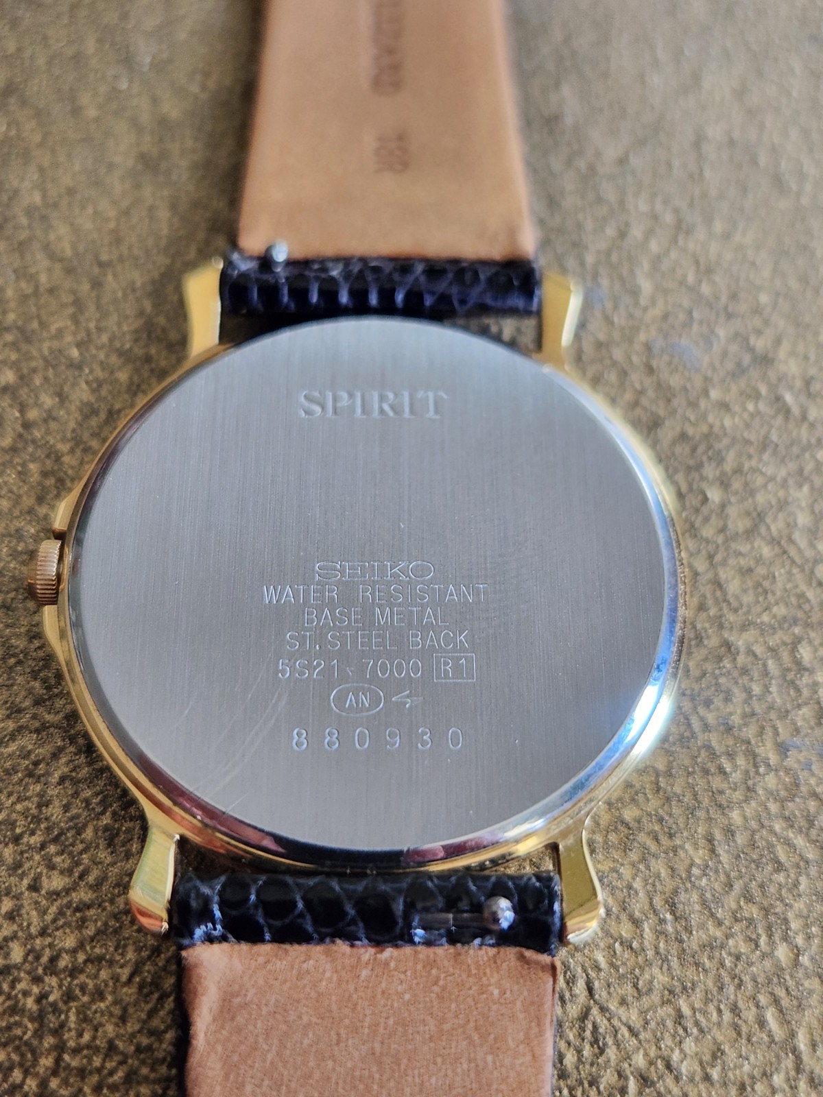 Vintage 1988 Seiko Spirit 5S21-7000 Quartz Sweep Second No-Tick Original Buckle