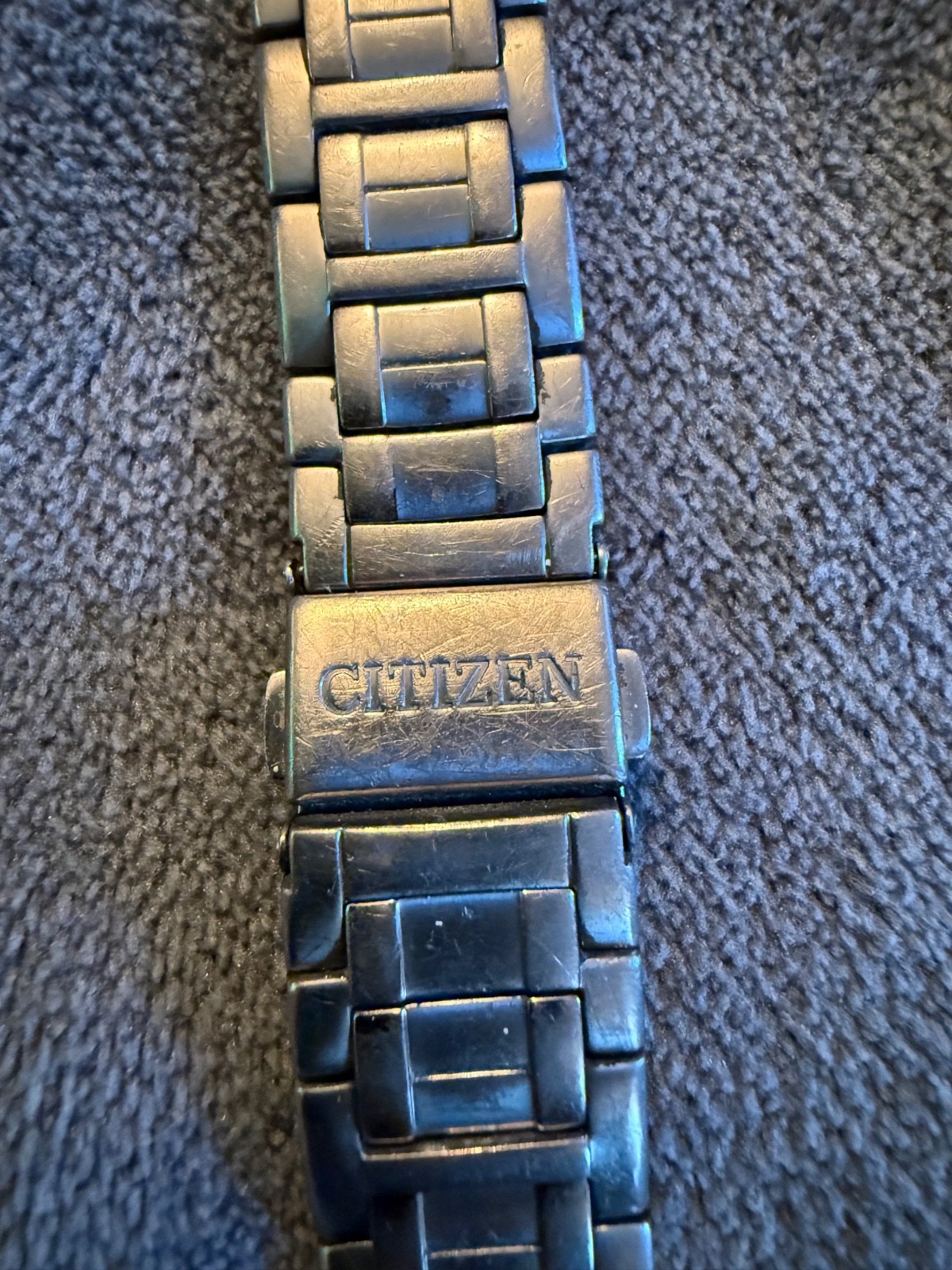 Citizen Eco-Drive Titanium WR100 Blue Dial /Watch Works (Needs Band Repair)