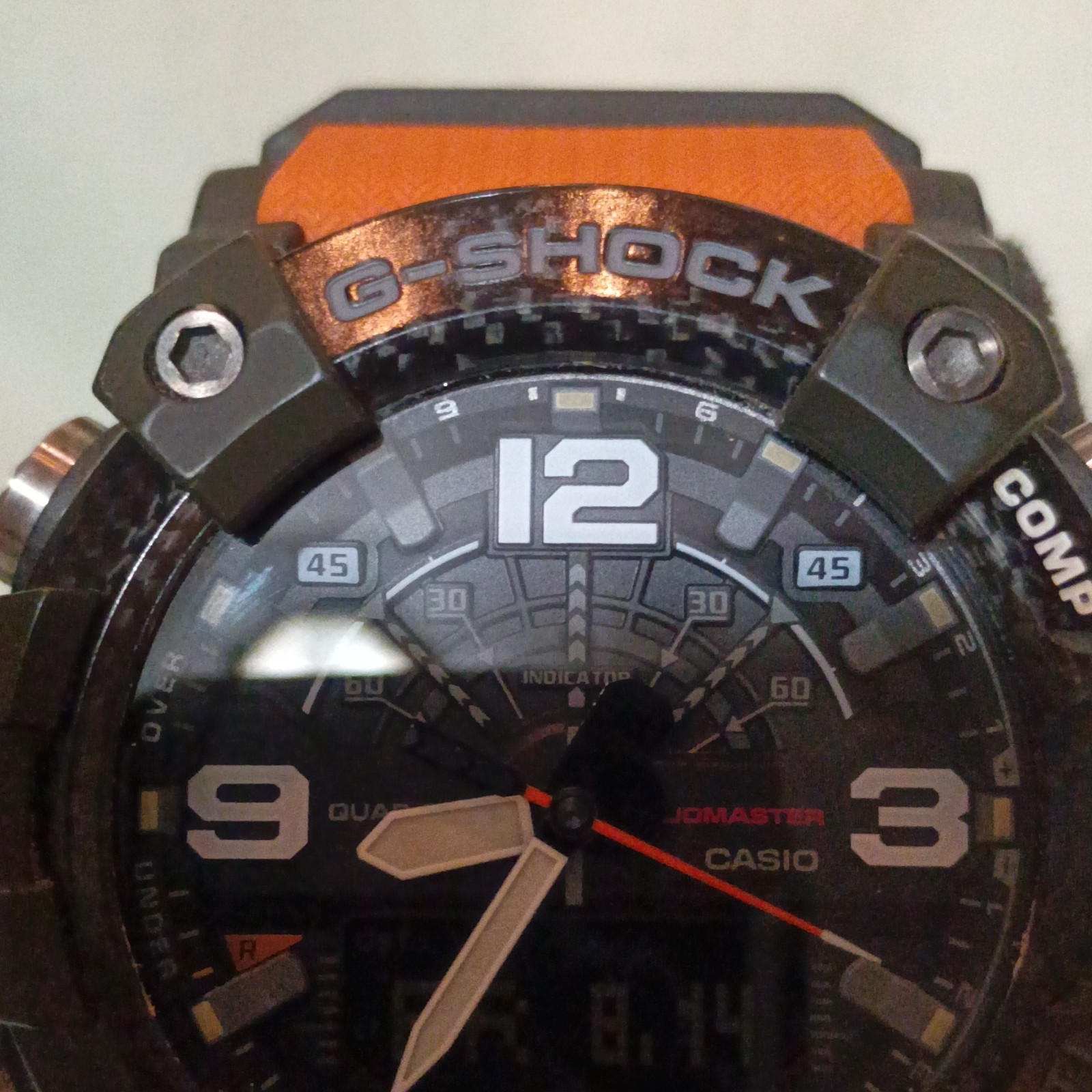 Casio G-SHOCK Mudmaster GG-B100 Bluetooth Carbon Quad 200m Orange/Black