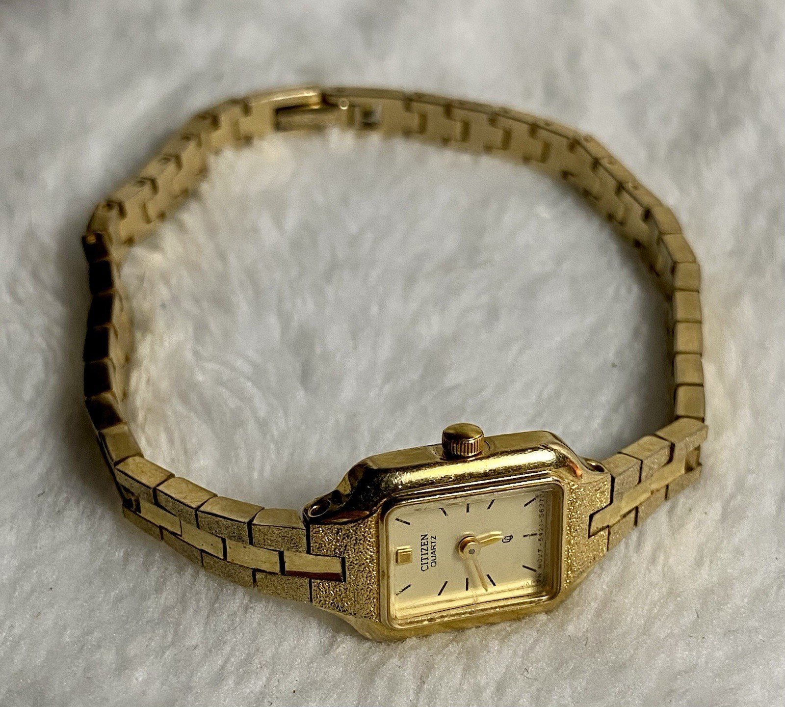 Vintage 1987 Citizen Women’s Dress Watch Gold-Plated , 5421-S21389, New Battery
