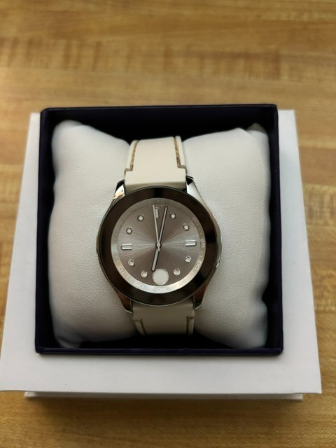 Movado Bold Series unisex mid-size wristwatch