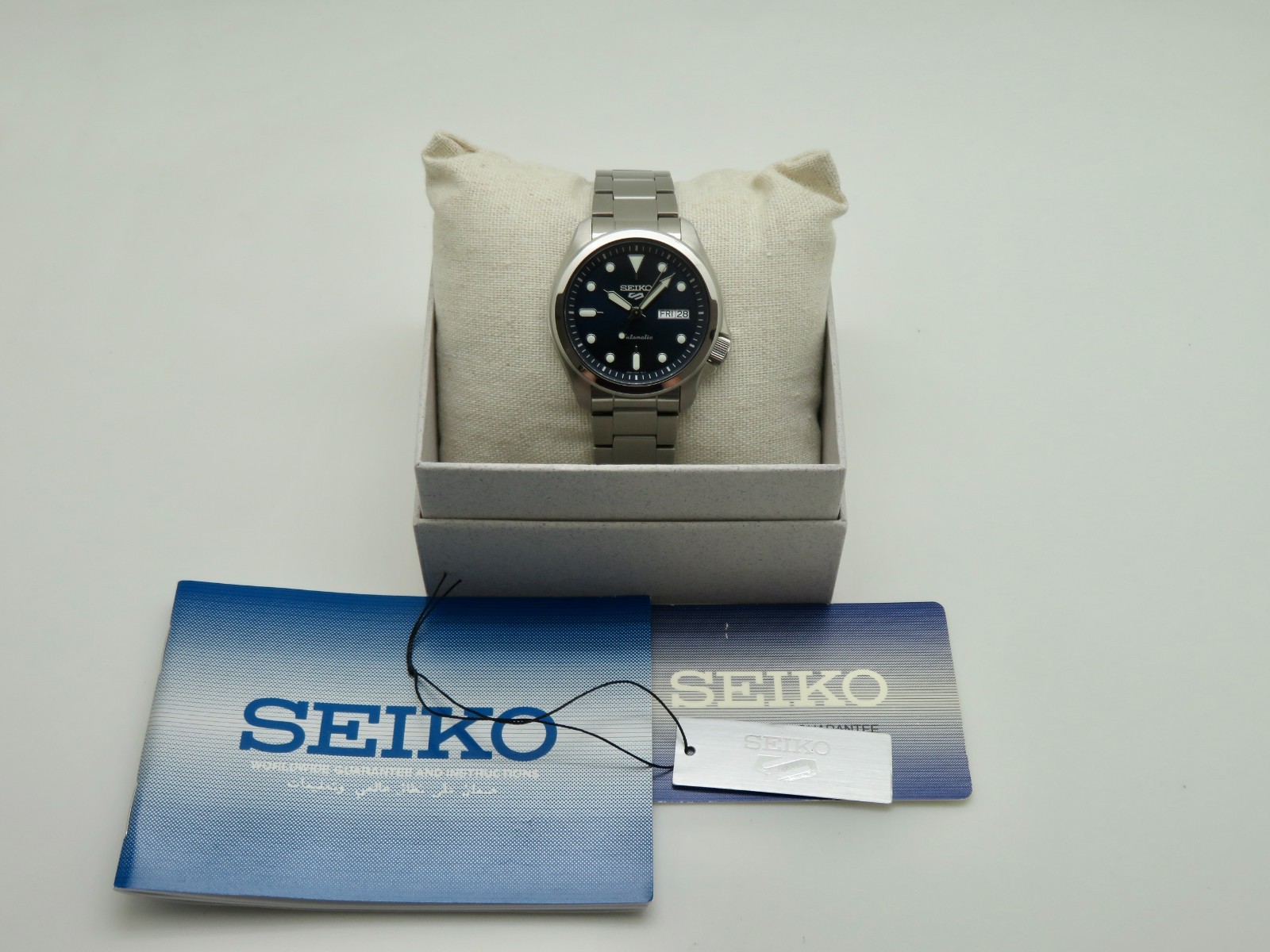 Seiko 5 Sports SRPE53K1 Men’s 38mm Stainless Steel Automatic Wristwatch
