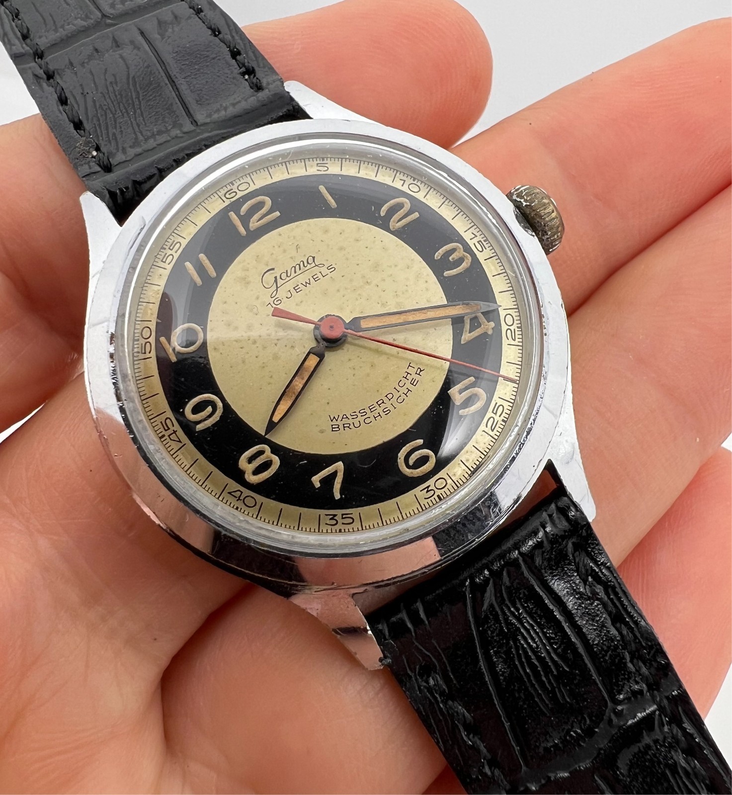 VINTAGE GAMA BULLSEYE MILITARY MENS WATCH GERMANY