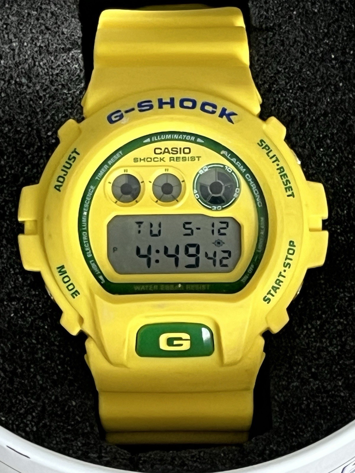 Casio G-Shock Dw-6900Wc 2006 Germany brazil world cup Watch dw6900 yellow