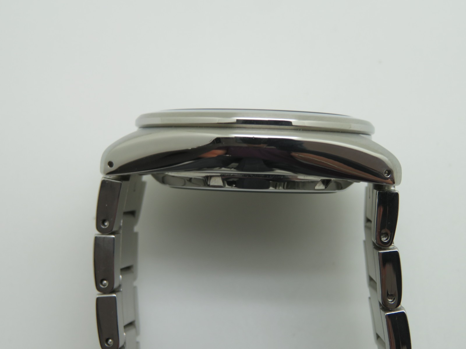 Seiko 5 Sports SRPE53K1 Men’s 38mm Stainless Steel Automatic Wristwatch
