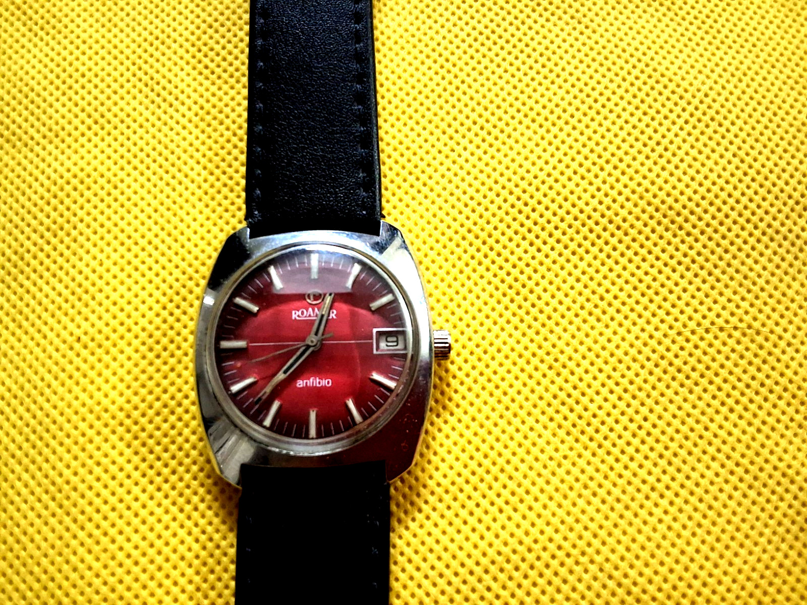 Vintage Roamer Infibio Elegant 17 Jewels Wrist Watch 36mm including crown