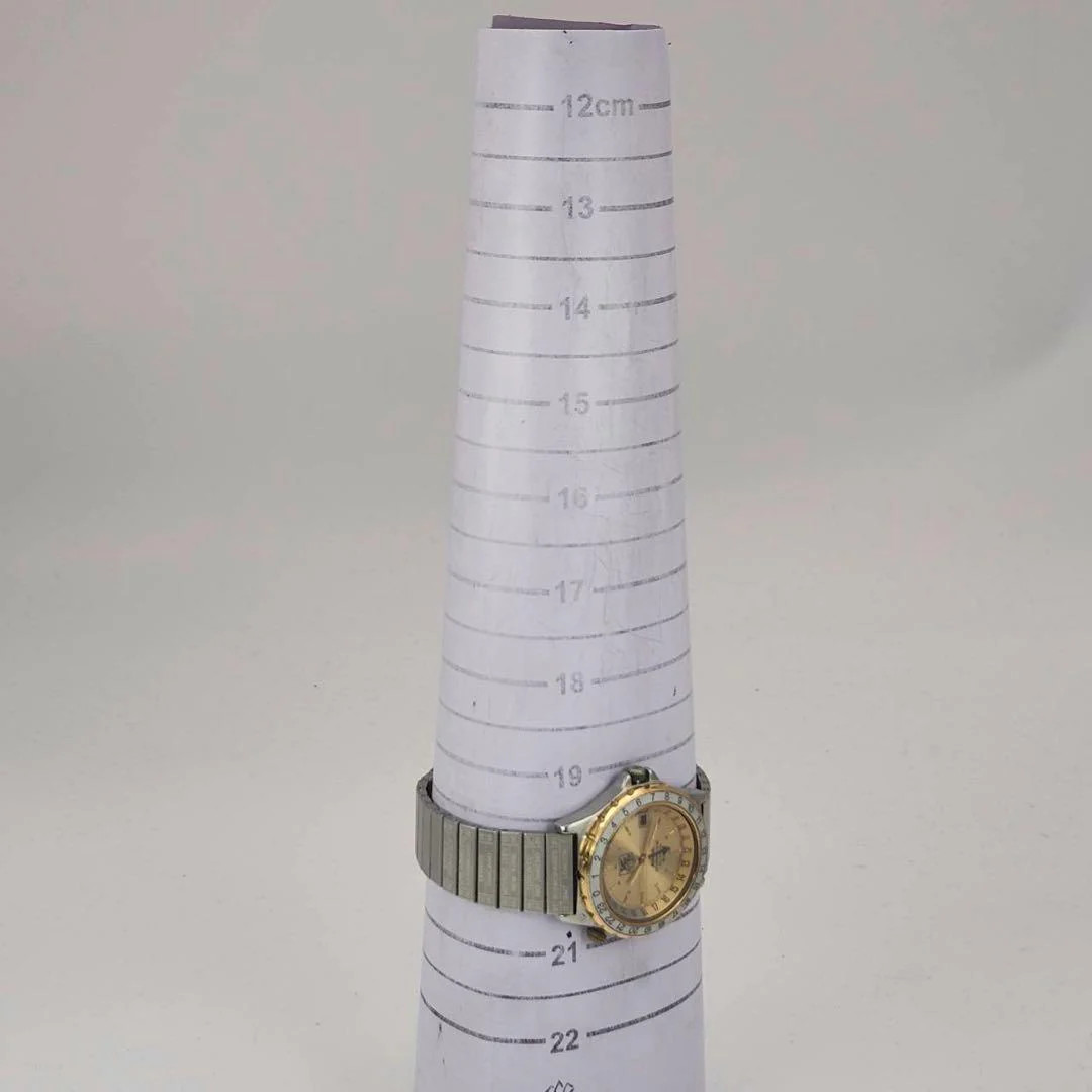 TAG Heuer Airline GMT 895.413 Quartz Stainless Steel 35mm Gold Dial
