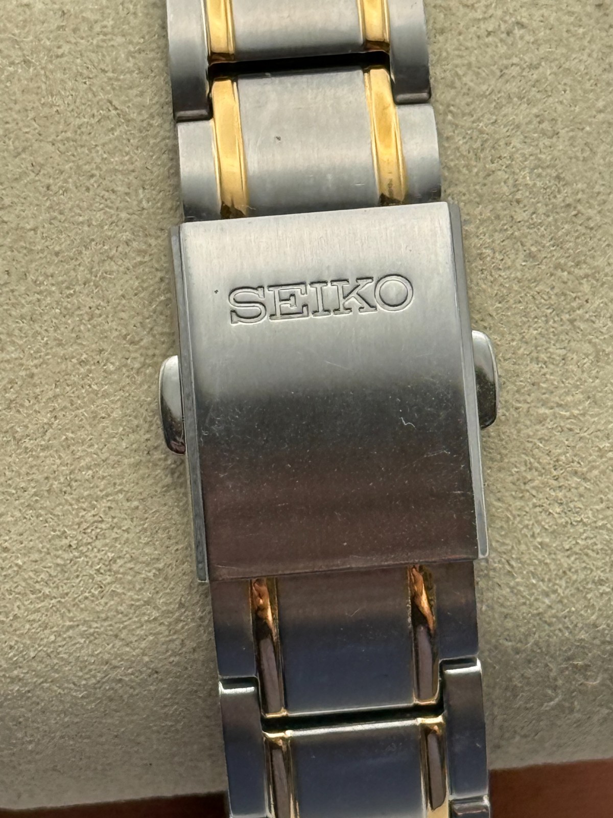Seiko SUR312 36mm Two-Tone Quartz Date Sapphire Crystal Watch