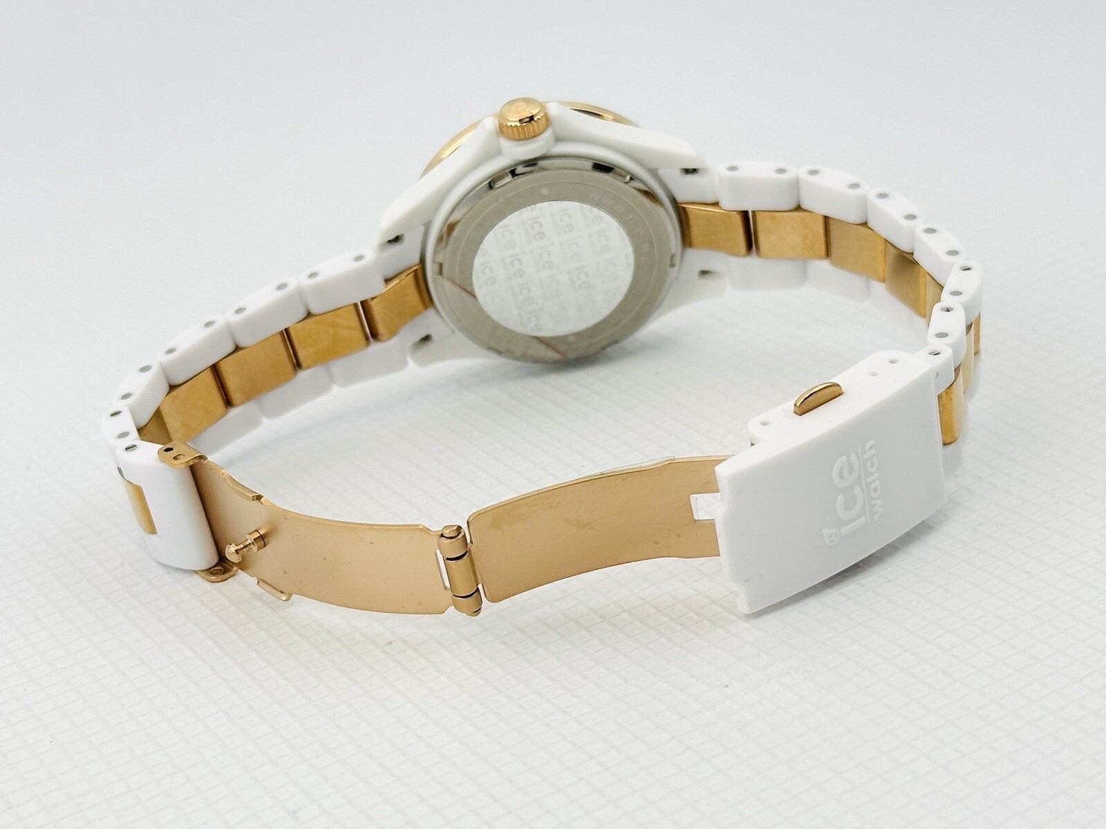 Ice-Watch Women’s ST.WE.S.P.09 Stone PC Collection Bicolour polycarbonate Watch