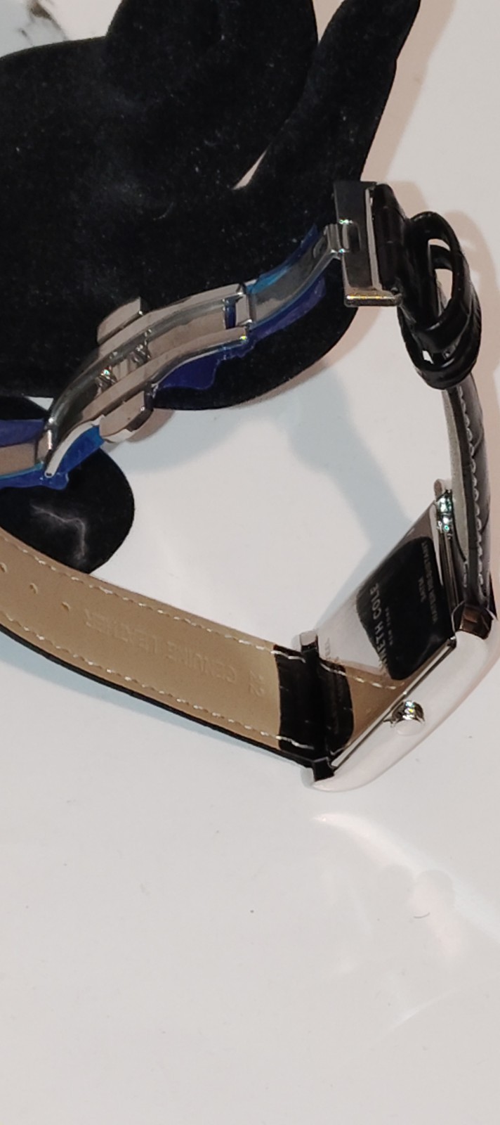 Kenneth Cole Watch for Men with deployant buckle folding clasp) watch band.