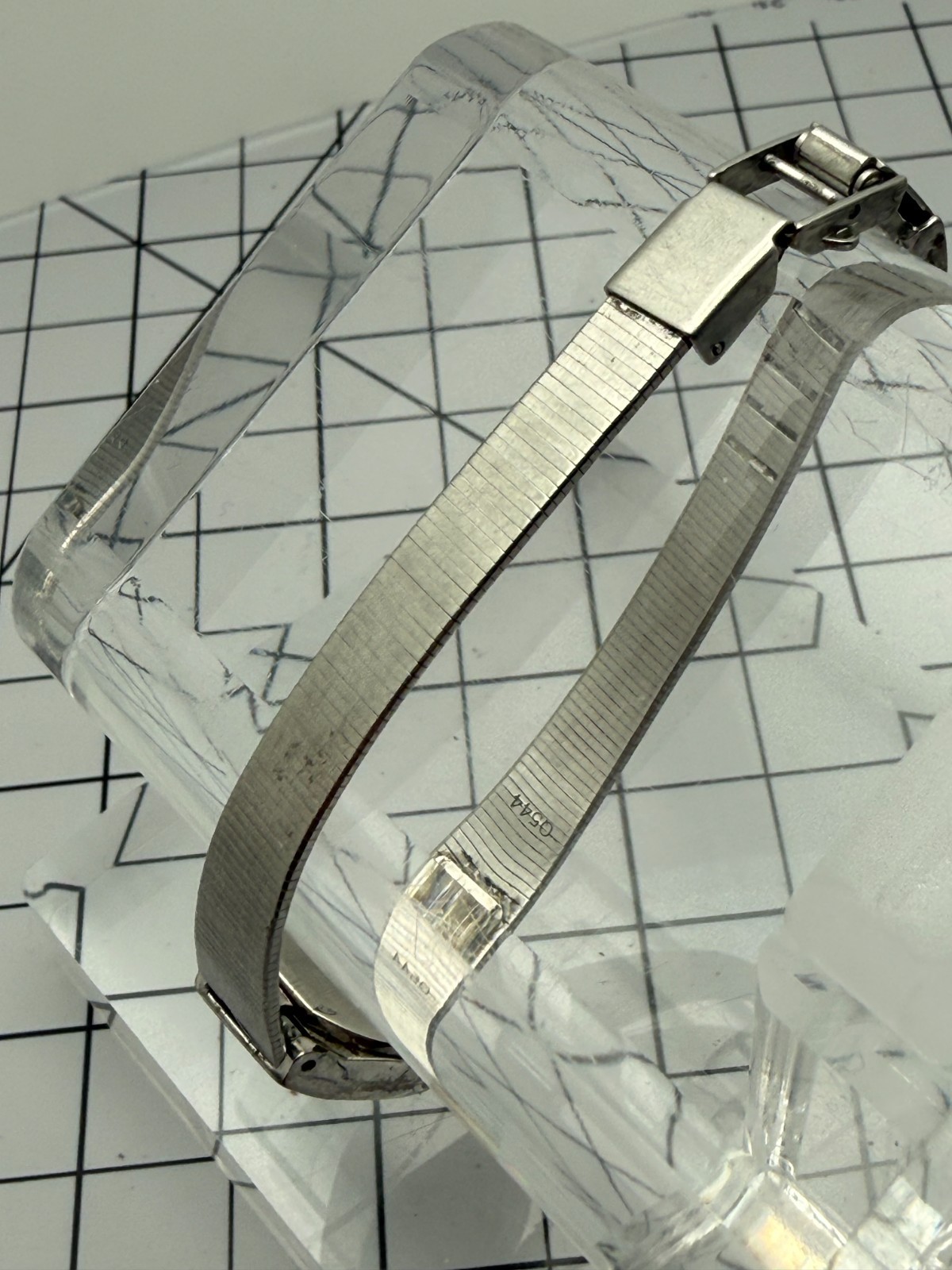 Seiko Quartz 5420-0029 16mm Silver Tone Dress Watch Vintage Running Baton Dial