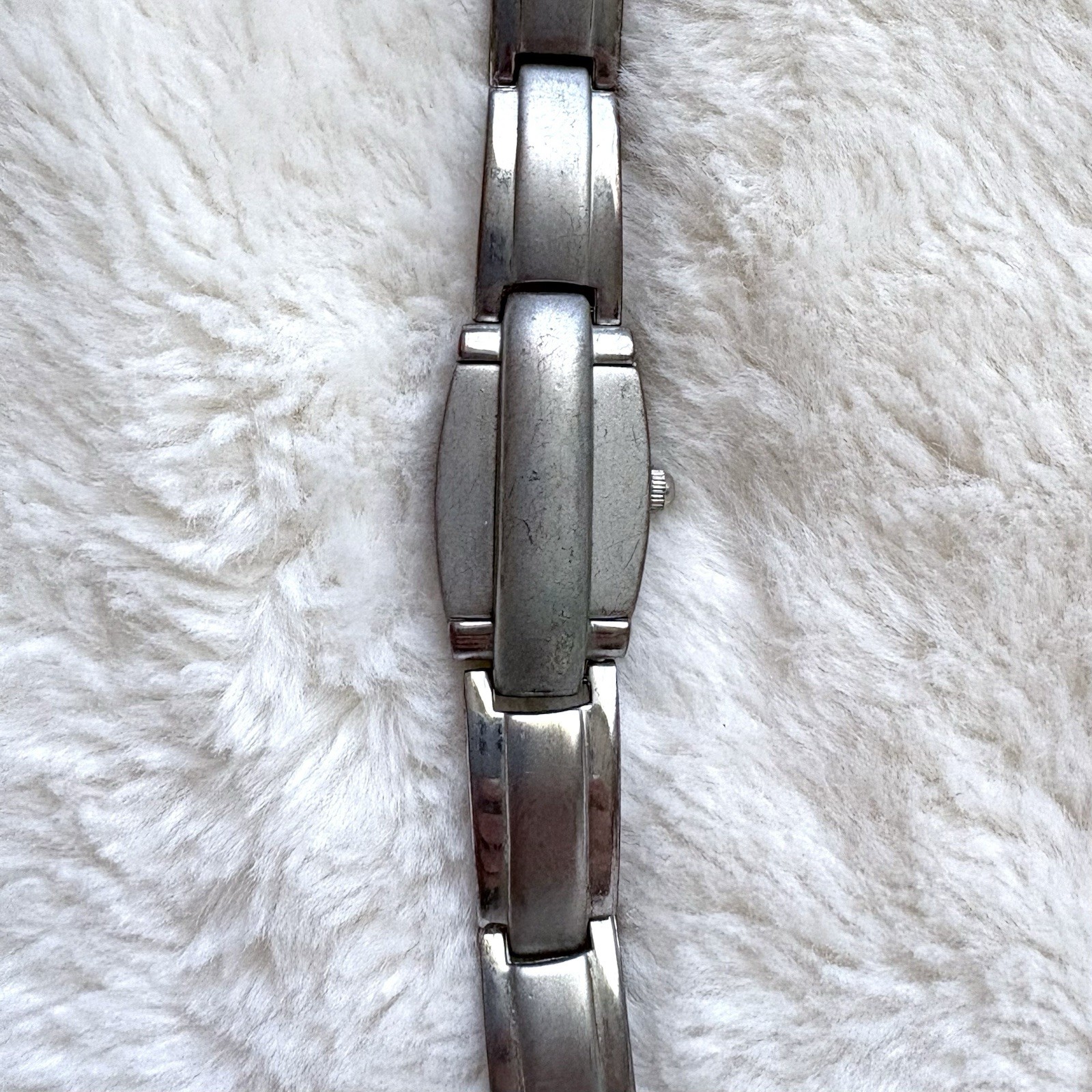 Vintage Royalton Slide Out Womens Watch 18mm Silver Tone New Battery 7″