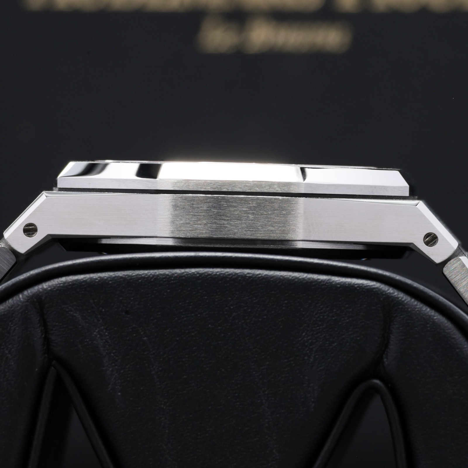 Audemars Piguet Royal Oak 41mm Steel Black Tapisserie Dial Royal Oak 15510ST