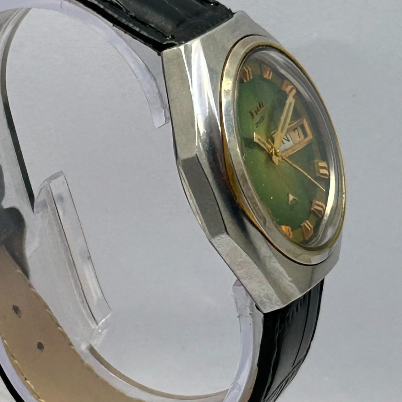 Fuji Automatic Crystal 25 Jewels Day/Date Green Dial Vintage Men’s Watch
