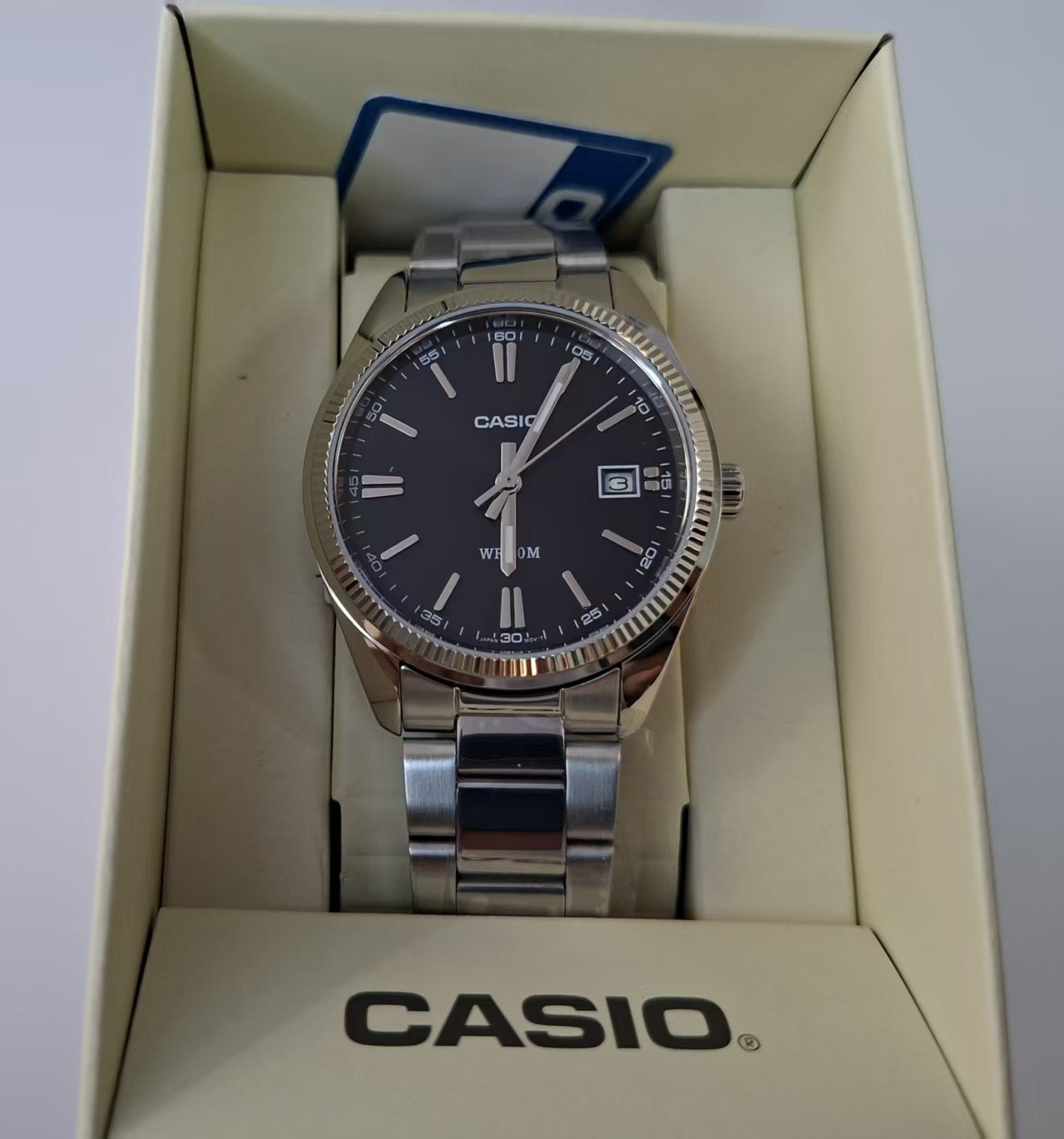 Casio UTP-1302PD-1A Stainless Steel Band 35 mm Dail Black Unisex Adults Watch
