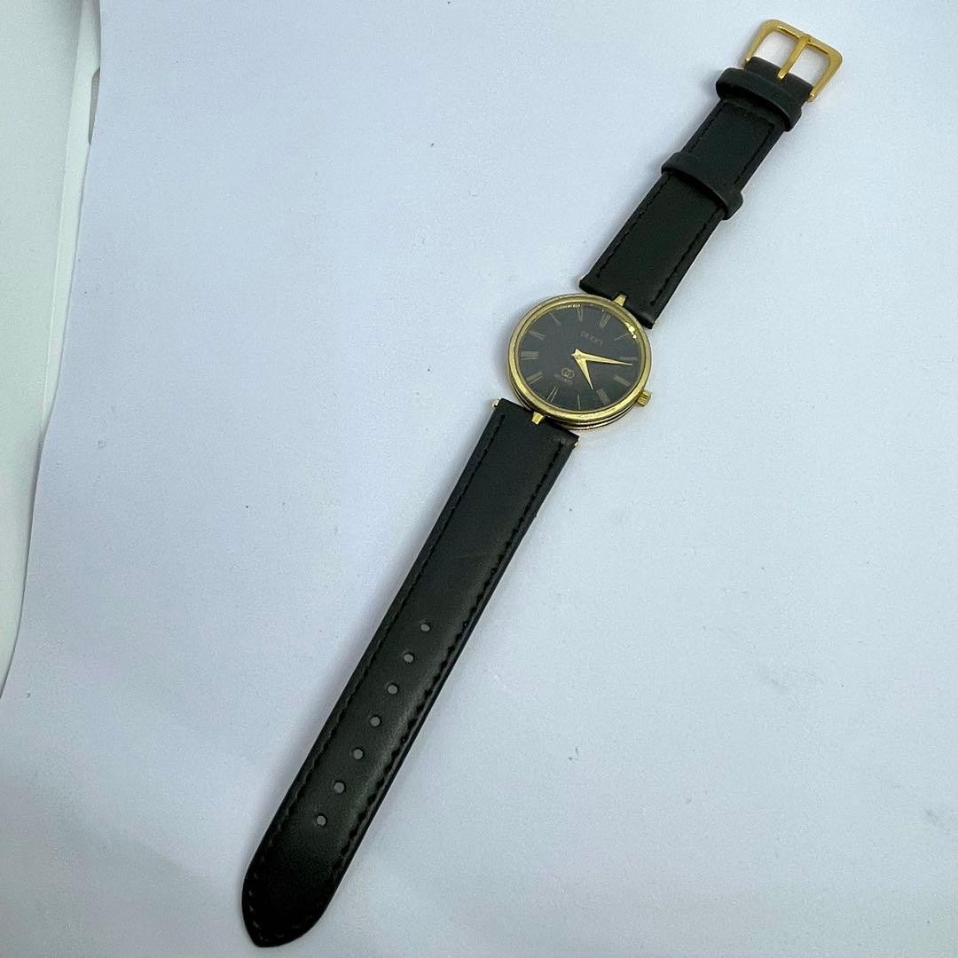 38 GUCCI Sherry Line Watch, Working, Black Dial, Gold