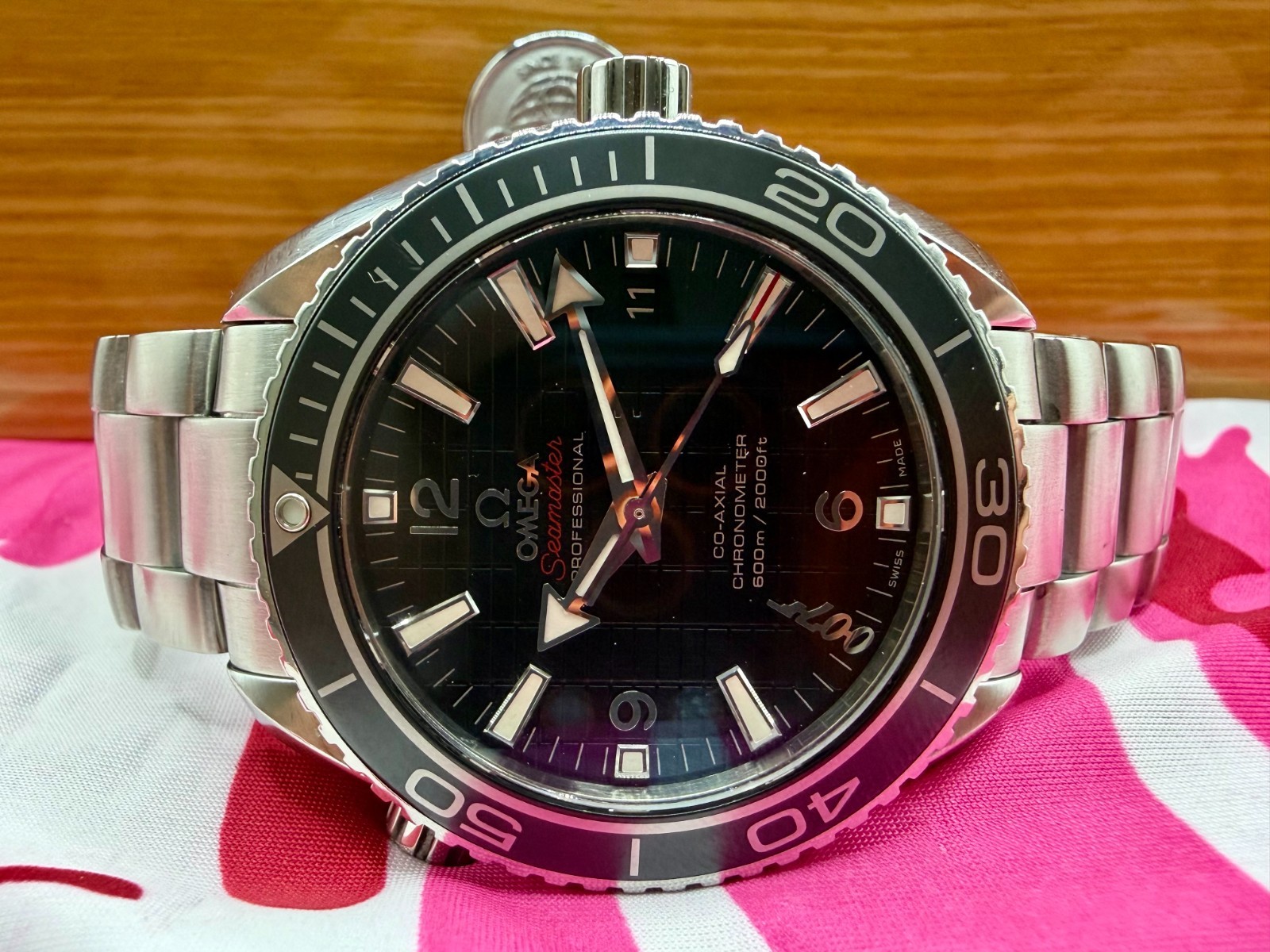 OMEGA Seamaster Planet Ocean 600m “Skyfall” James Bond Edition Limited