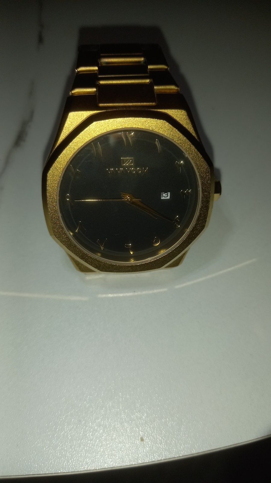 Premium Vava Voom Gold Edition – Stunning Watch with Arabic Indices – Timeless L