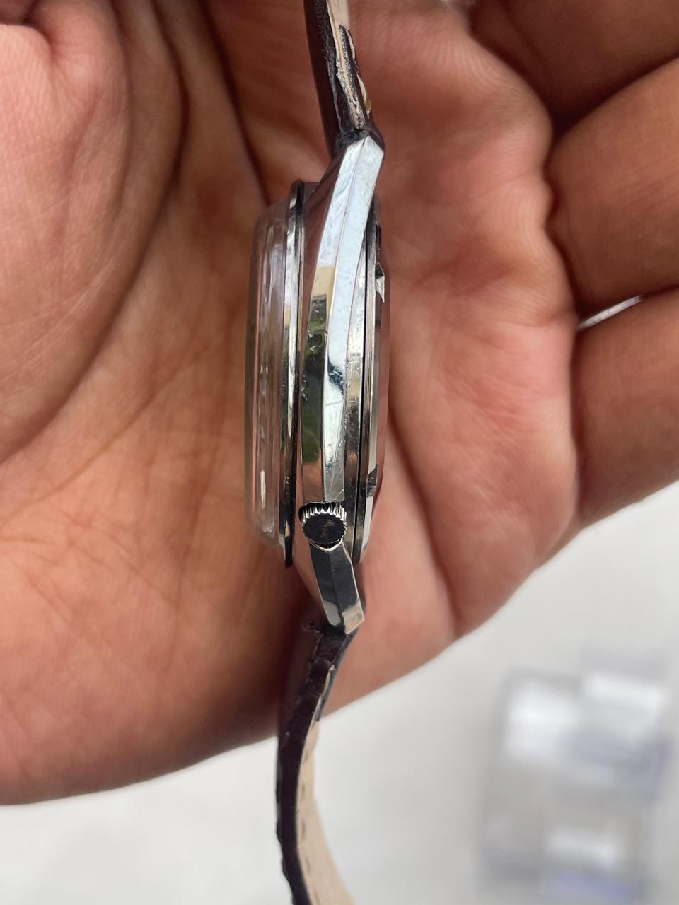 Seiko 5 Actus 6106-7003 Sunburst Silver Dial SS 23 Jewels Day Date Runs Great