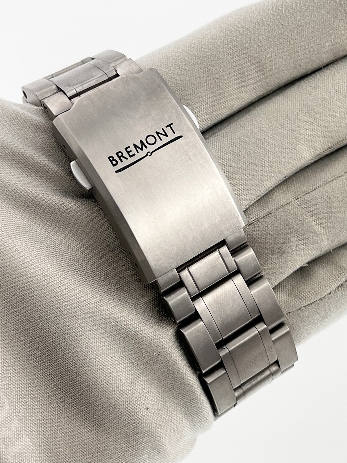Bremont Project Possible Titanium Blue Dial Date 43mm Automatic Men’s Watch