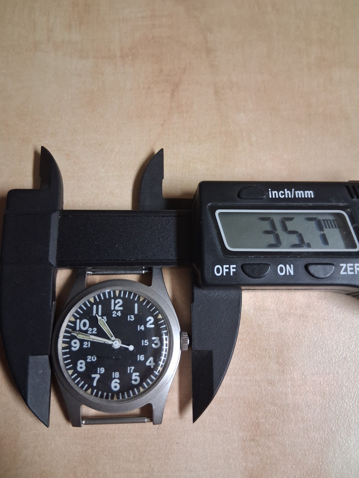 Hamilton Military (NON-Hacking) watch Mil-W-46374B Aug 1981 ( serviced 2023 )
