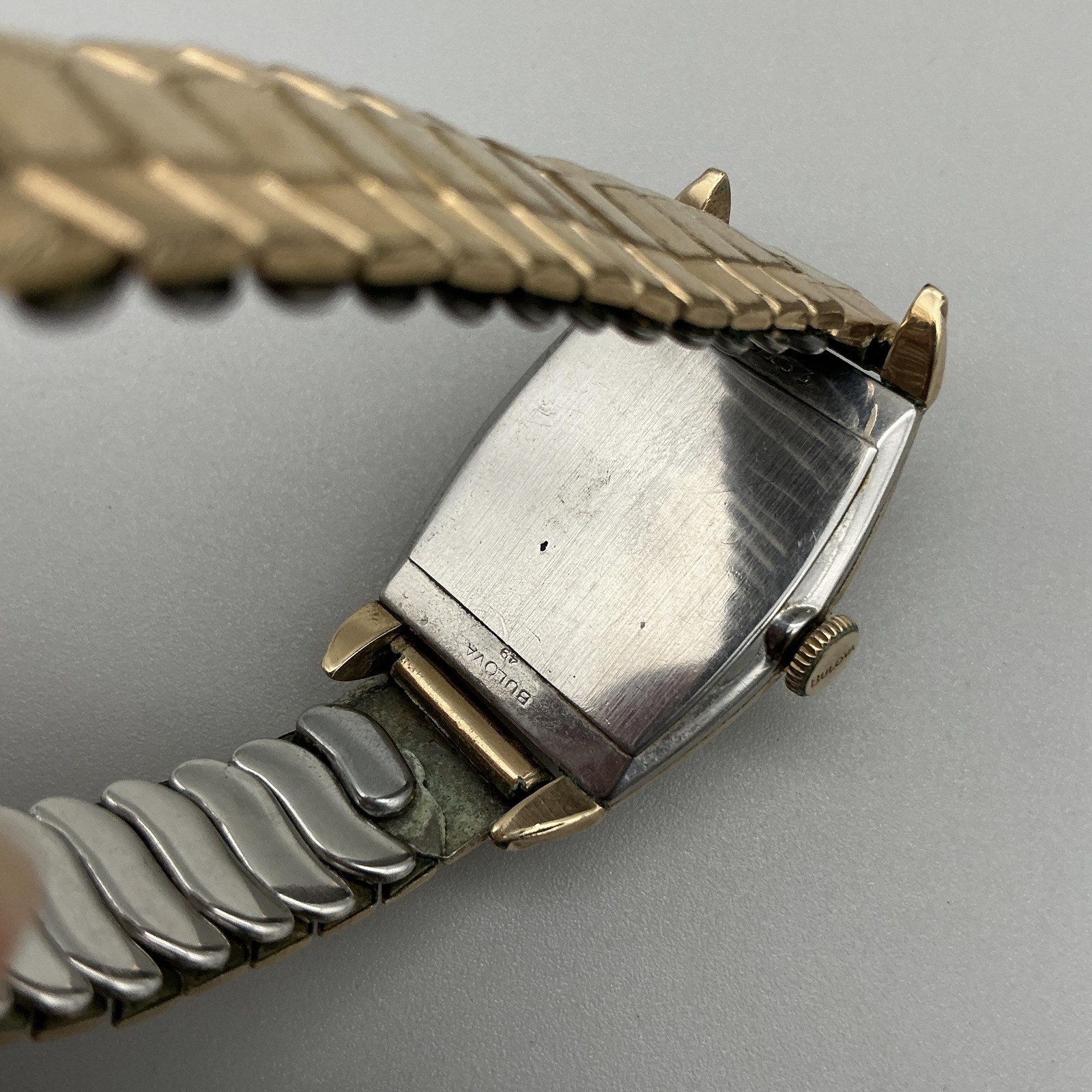 Vintage Bulova Lexington Mens Watch 25mm 10K Gold Filled Manual Wind Tonneau